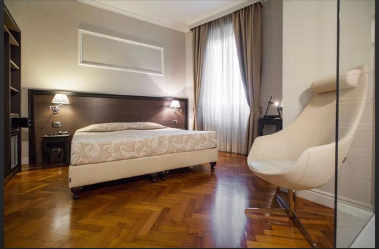 Hotel Lombardia Florence Exterior photo
